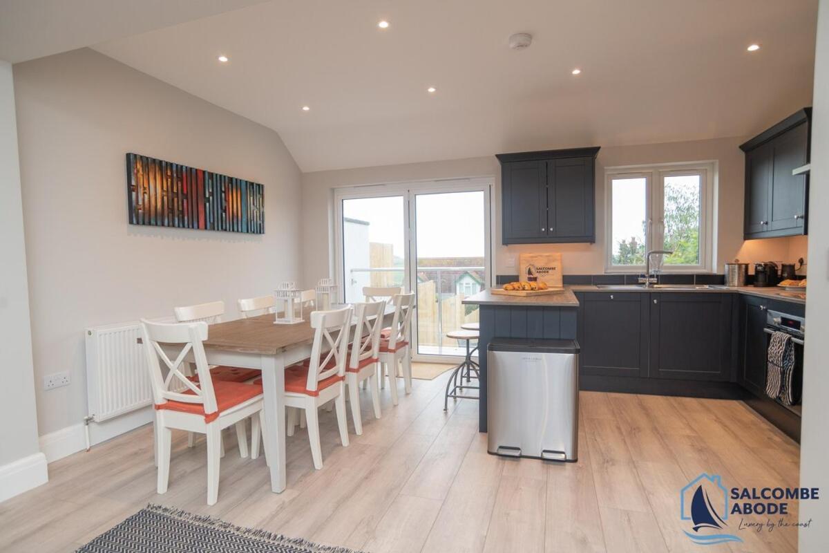 Stylish Sanctuary - Estuary Views - Outside Space Salcombe Exterior photo
